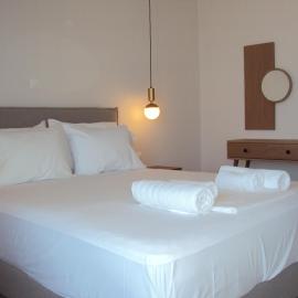 Artaki Beach WAVES Apartment