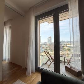 Metropolis 911 - Downtown, free parking, hotel din Nivy
