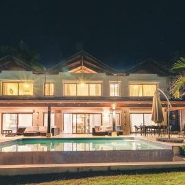 Luxurious Villa at Puerto Bahia with Great Views, hotel Sabana városában