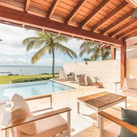 3BR Beachfront townhouse at Puerto Bahia
