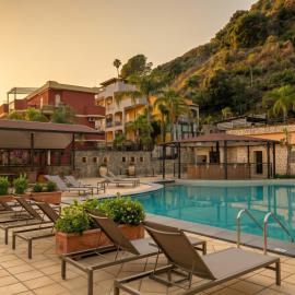 Quiete Taormina Naxos, Tapestry Collection By Hilton