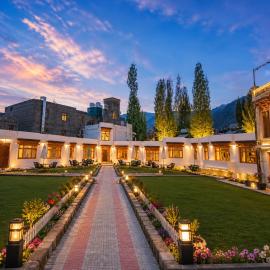 The Kurja Garden, hotel en Leh