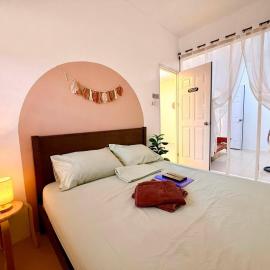 Hiraya Transient House - Lucena City