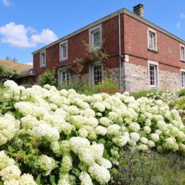 La Dépendance du Château, hótel í Huy