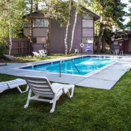 Sierra Manors In the Heart of Mammoth