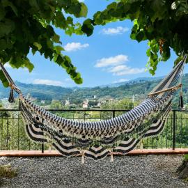 Villa Mia Lucca - Modern Comfort in the Tuscan Hills