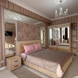 Royal Lake Residence