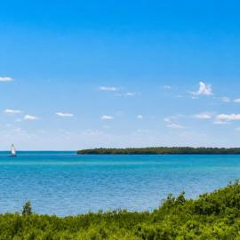 Luxurious 2BR 2BA Ocean Pointe Condo Tavernier Fl, hotel a Tavernier