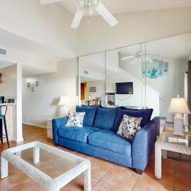 Gulf view condo with a full kitchen private balcony shared pools & tennis court