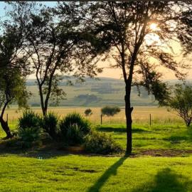 Cradle View Tented Camp and Venue، فندق في كروغرسدورب