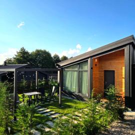 Cozy Cribs Rasnov Aria، فندق في ريسنوف