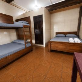 Habitación en segundo nivel con acceso a la playa