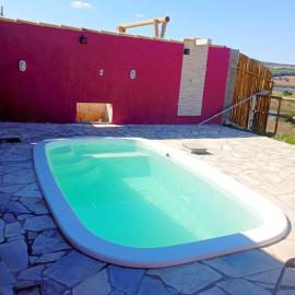 Chalé Master - Banheira de Hidromassagem - Área Gourmet e Piscina Privativos, hotel a Capitólio
