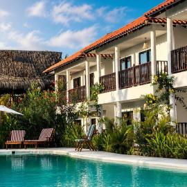 Hotel Villa Toti، فندق في سانتا فيرونيكا