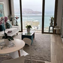 Luxury Ocean View Apartment - Pool & Gym