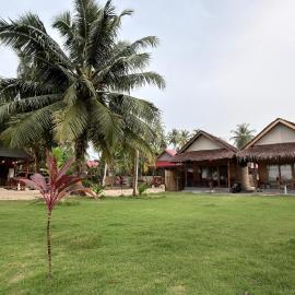 Bintang Left Homestay Mentawai, hôtel à Katiet
