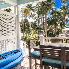 Crystal Waters - Waterfront Villa in Duck Key