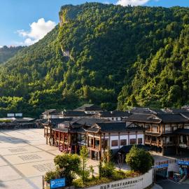 Zhangjia JI Hotel – hotel w mieście Hanqiyu