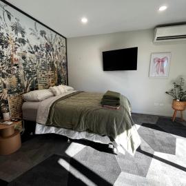 2 Bedroom Comfortable Guest Wing