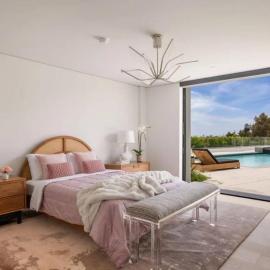 Ultra-Private Mansion / Panoramic Views