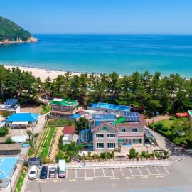 Samcheok Sol Beach Pension, hotel sa Samcheok-si