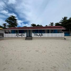 Khafii House, hotel in Perhentian Islands
