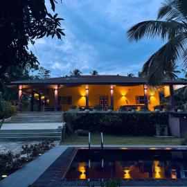 Villa Sandira
