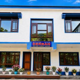Derban guest house, hotel in Srinagar