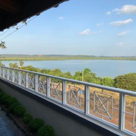 Lake View Ridge Villa, Hotel in Trincomalee