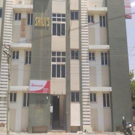 Aishwaryam Hotels & service Apartment