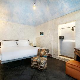 P43 Sicilian Suites