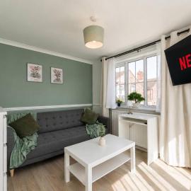 Elegant 1 Bed Flat Free Parking 4 PPL