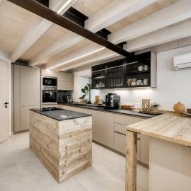 Absentia 1763 Garda Boutique Home - Lake front