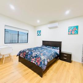 Haven Suite with Private Bathroom, hotel din Wyndham Vale