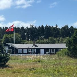 Rummeligt ferie hus close to beach