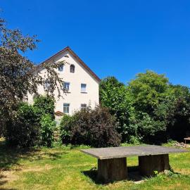 Bauernhof Wujanz، فندق في Weißenberg