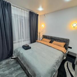 APARTMENT Ultra central, hotel Edineţban