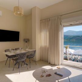 Three Waves Apartments