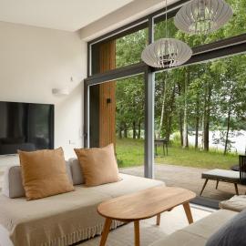 IVIS House Lakeside Retreat in Vilnius, hotel en Vilna