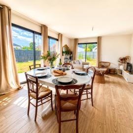 Le Clos de Luc - 3 chambres - Jardin - Plage à 5 min, hotel in Luc-sur-Mer