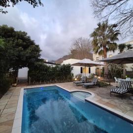 Petit Ermitage, hotel in Franschhoek