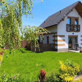 Domy w Górach Łomnica, hotell i Łomnica