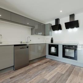 South Bristol Group Stays | Sleeps 15, hotel in Whitchurch