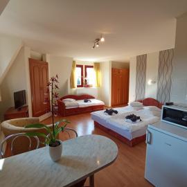 보가츠스에 위치한 호텔 Luxor Apartmanház Bogács