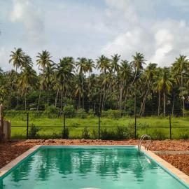La Petite Boutique Hotel with Pool Near Beach and Airport, hotell sihtkohas Bogmalo