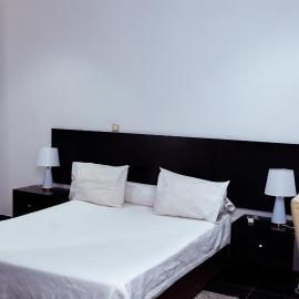 Liana Patrícia Suites