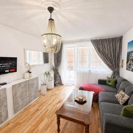 Elena Apartment