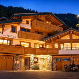 Chalet Hotel Alpaka, hotel em Châtel