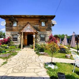 Etno selo Vidikovac, hotel a Sjenica