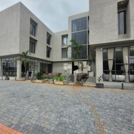 Kiwa Banquet & Hotel, ξενοδοχείο σε Koba
